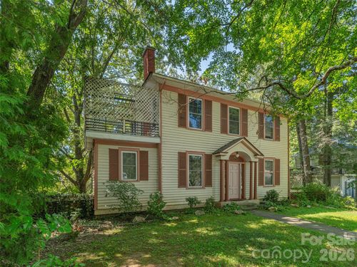 130 Edwin Pl, Asheville, NC, 28801-1490 | Card Image