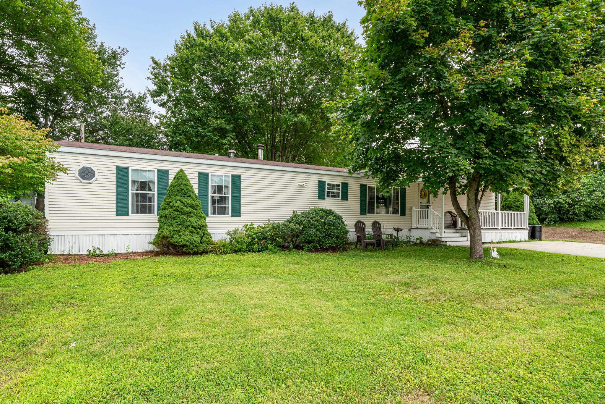 Hazel St, Hollis, NH 03049