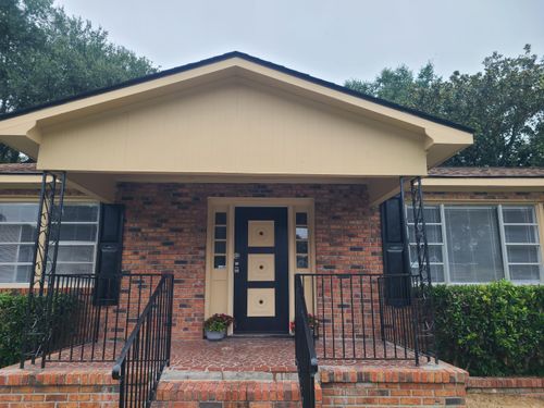 2016 Spruce Blvd, North Charleston, SC, 29406-6033 | Card Image