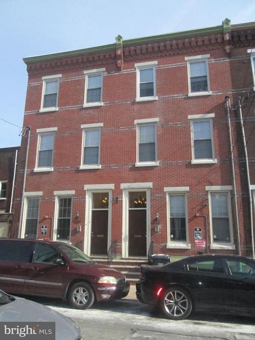 3-923 N 15th St, PHILADELPHIA, PA, 19130-1622 | Card Image