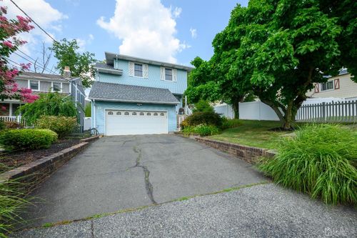 225 Summit Avenue, Fords, NJ, 08863 | Card Image