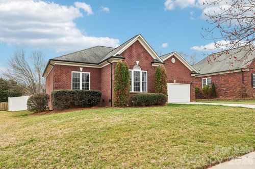 305 Wendover Dr, Locust, NC, 28097-8401 | Card Image