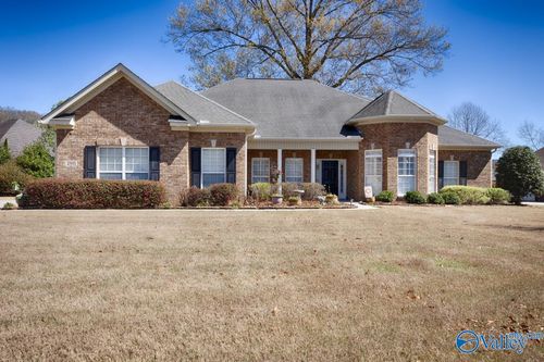 2811 Stepper St Se, Hampton Cove, AL, 35763-8747 | Card Image