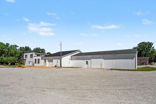 c-5484 S Warner Ave, Fremont, MI, 49412-9054 | Card Image