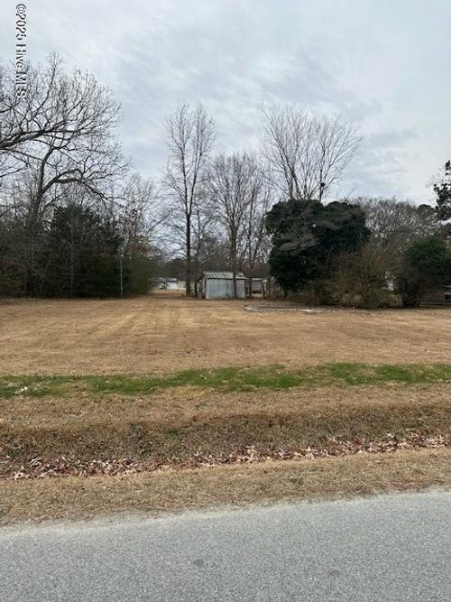 203 W Edgecombe St, Whitakers, NC, 27891 | Card Image