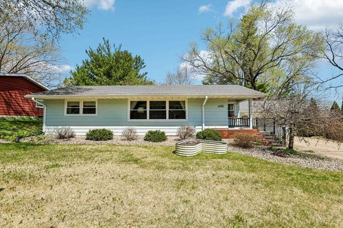 6410 Lakeview Boulevard, MIDDLETON, WI, 53562 | Card Image