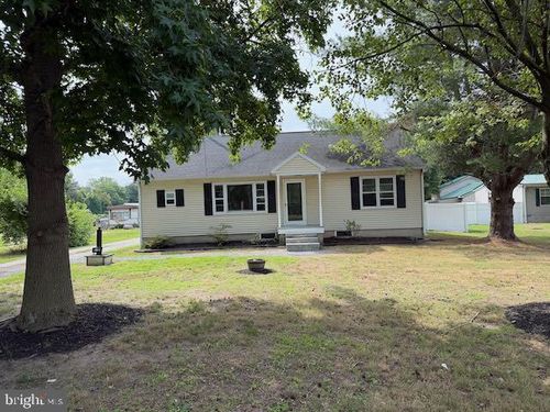 6983 Shawnee Rd, MILFORD, DE, 19963-3442 | Card Image