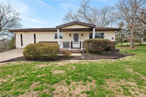 58 Terra Rosa Dr, Washington, WV, 26181-8294 | Card Image