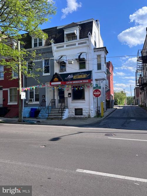 726 Franklin St, READING, PA, 19602-1145 | Card Image
