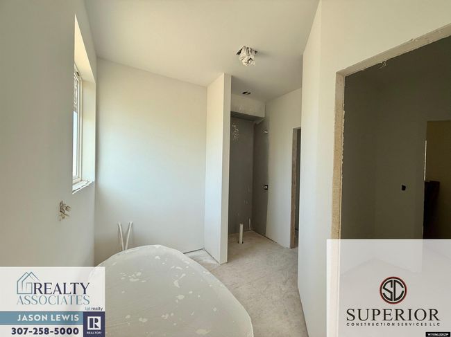 4921 Tranquility Way, House other with 5 bedrooms, 3 bathrooms and null parking in Casper WY | Image 12