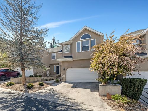 3576 E Rustic Spring Ln, Cottonwood Heights, UT, 84121-5969 | Card Image