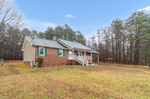 516 John St, Eden, NC, 27288-2810 | Card Image