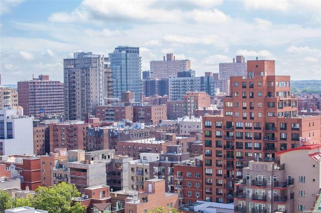PH3M - 40-22 College Point Blvd, Condo with 2 bedrooms, 2 bathrooms and null parking in Flushing NY | Image 15