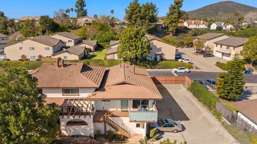 9864 Caminito Cuadro, San Diego, CA, 92129-2822 | Card Image