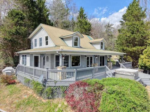 3023 Bear Ln, Hiawassee, GA, 30546-2615 | Card Image