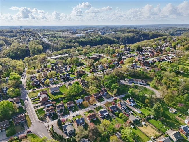 1102 Dagmar Ave, House other with 3 bedrooms, 2 bathrooms and 4 parking in Pittsburgh PA | Image 44