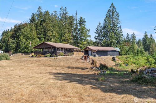 111 Jaybird Ln, Brinnon, WA, 98320-0180 | Card Image