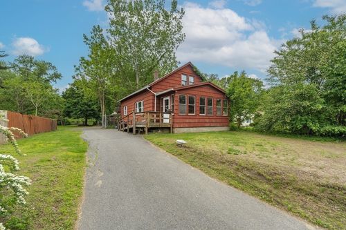 164 Leonard St, Agawam, MA, 01001-3349 | Card Image