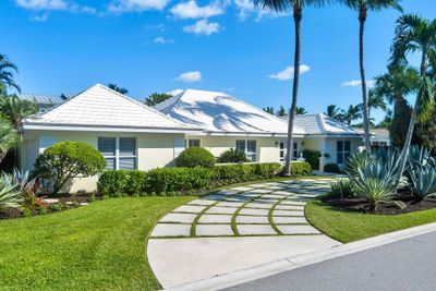 234 Shelter Lane, House other with 4 bedrooms, 2 bathrooms and null parking in Jupiter Inlet Colony FL | Image 2