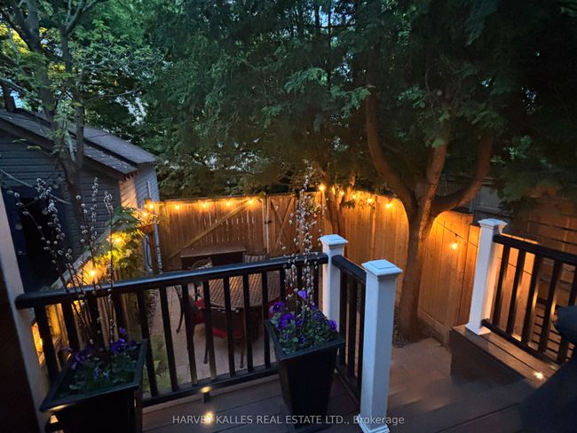 65 Tiverton Ave, House other with 3 bedrooms, 2 bathrooms and 2 parking in Toronto ON | Image 41