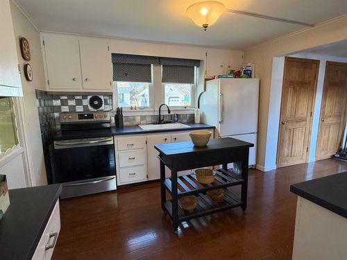 107 Killington Ave, Rutland, VT, 05701-4252 | Card Image