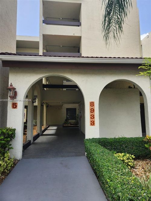 108-8933 Sw 123rd Ct, Miami, FL, 33186-4166 | Card Image