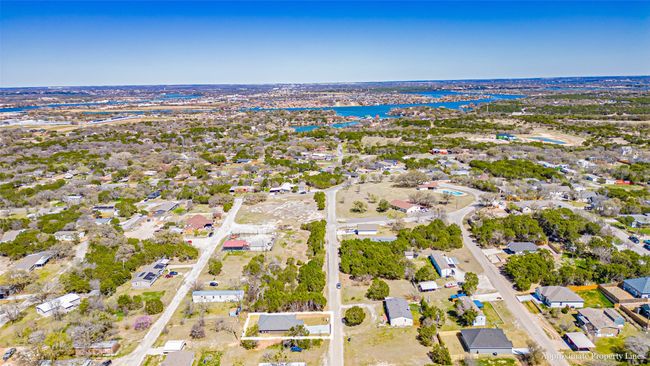 924 Bosque River Dr, House other with 3 bedrooms, 2 bathrooms and null parking in Granbury TX | Image 32