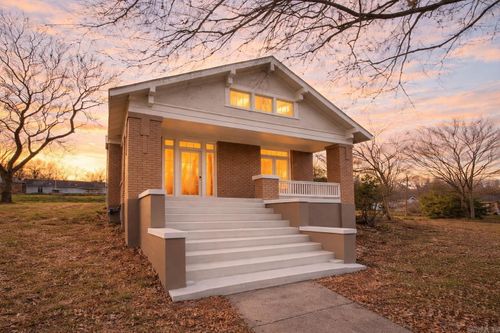 825 Poplar St, Helena, AR, 72342 | Card Image