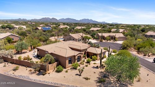 7025 E Carriage Trails Dr, Scottsdale, AZ, 85266-6593 | Card Image
