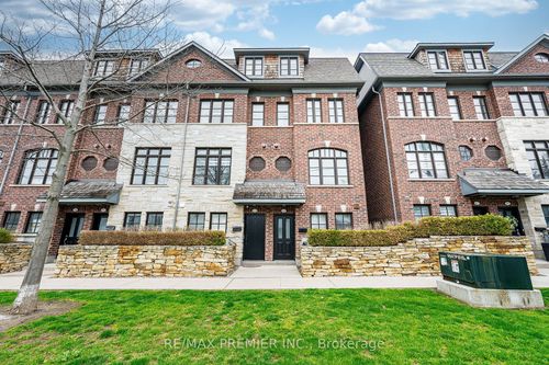16-8321 Kipling Avenue, Vaughan, ON, L4L2A7 | Card Image