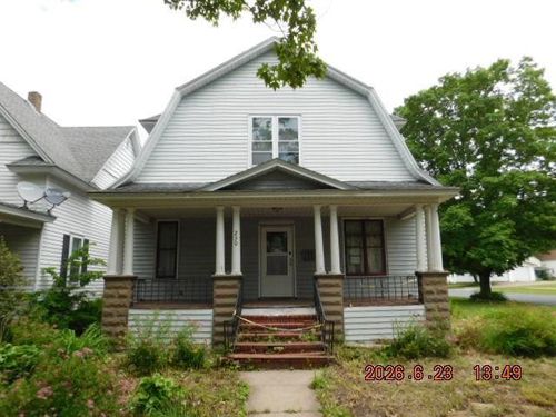 230 S Main St, Elmwood, WI, 54740-8635 | Card Image