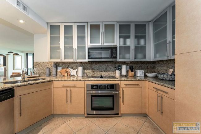 1216 - 310 Padre Blvd, Condo with 3 bedrooms, 3 bathrooms and null parking in South Padre Island TX | Image 6