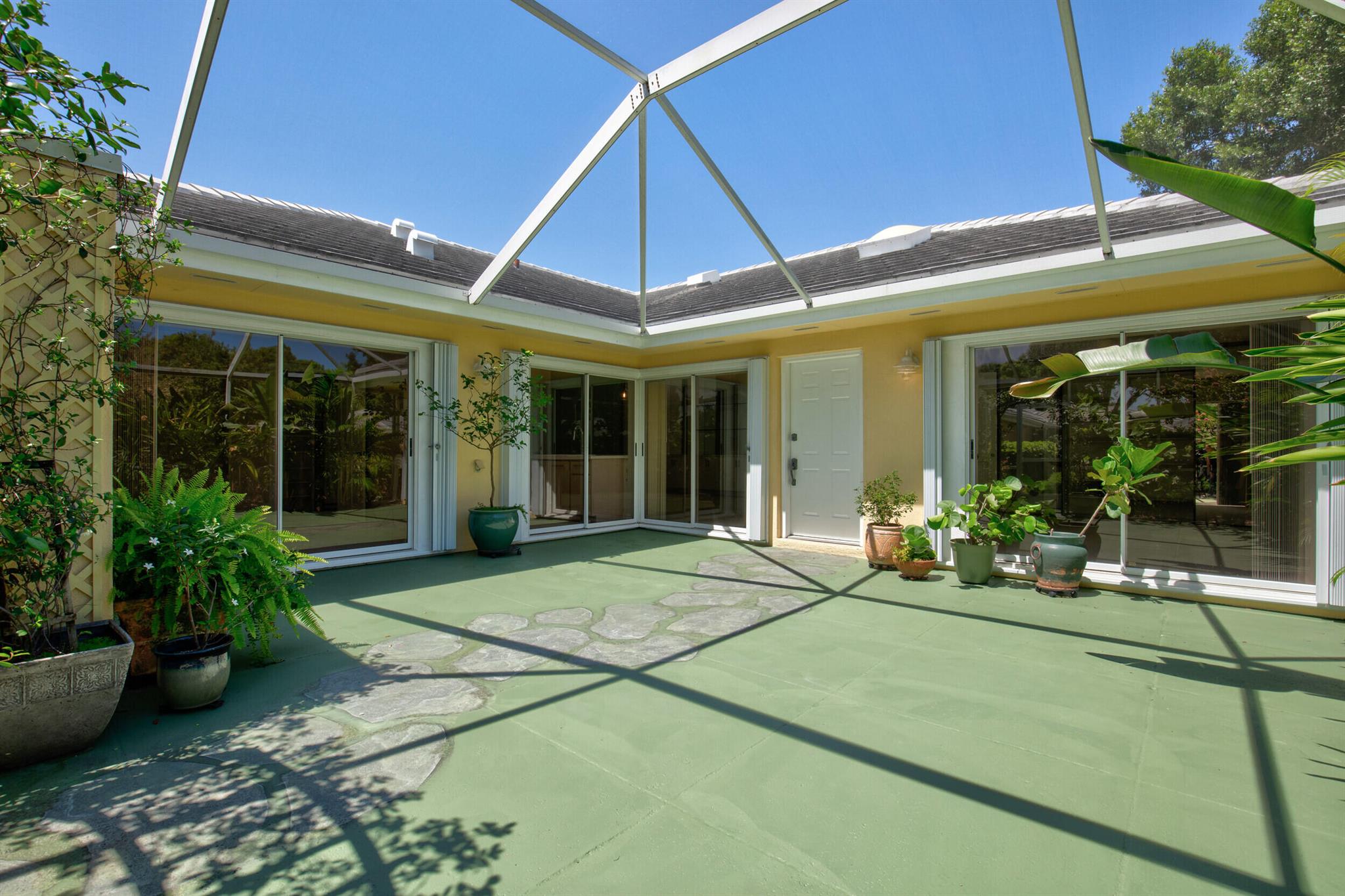 Appleton Ct, Palm Beach Gardens, FL 33403