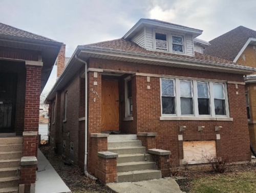 3053 N Kenneth Ave, Chicago, IL, 60641-5305 | Card Image