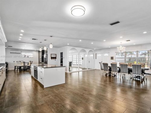 3610 N 53rd Ave, Hollywood, FL, 33021-2336 | Card Image