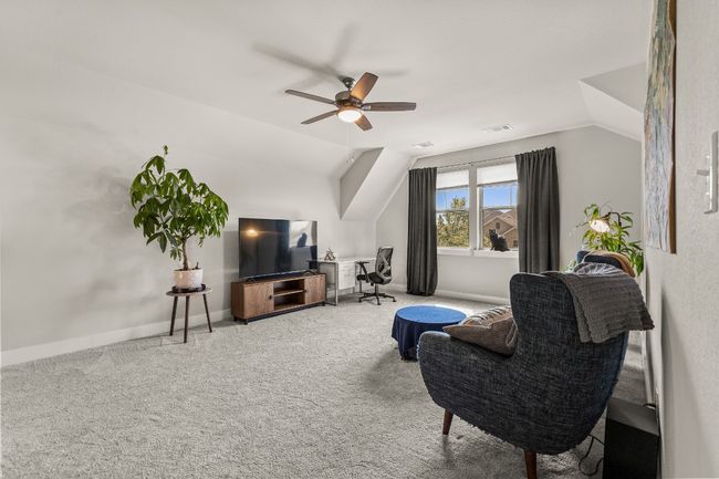 356 Coyote Creek Way, House other with 4 bedrooms, 4 bathrooms and 5 parking in Kyle TX | Image 31