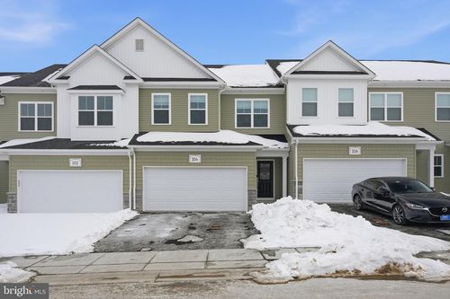 104 Vienna Blvd, GLENMOORE, PA, 19343-1018 | Card Image