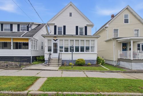 612 W 16th St, Tyrone, PA, 16686-2163 | Card Image