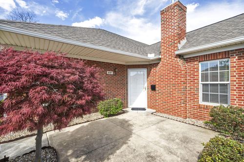 697 Hampton Woods Dr, Marion, OH, 43302-6469 | Card Image