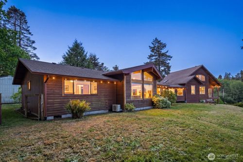 38104 Hillview Ln Ne, Hansville, WA, 98340-7763 | Card Image
