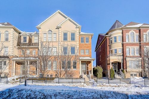 11 Poetry Dr, Woodbridge, ON, L4H3P8 | Card Image