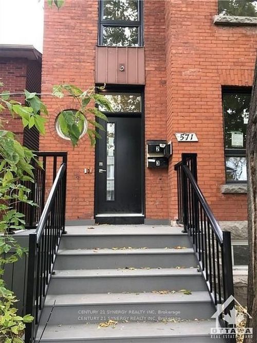 2-571 Mcleod St, Ottawa, ON, K1R5R2 | Card Image