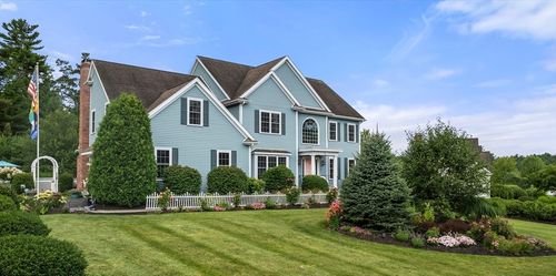 19 Canterberry Ln, Norfolk, MA, 02056-1363 | Card Image