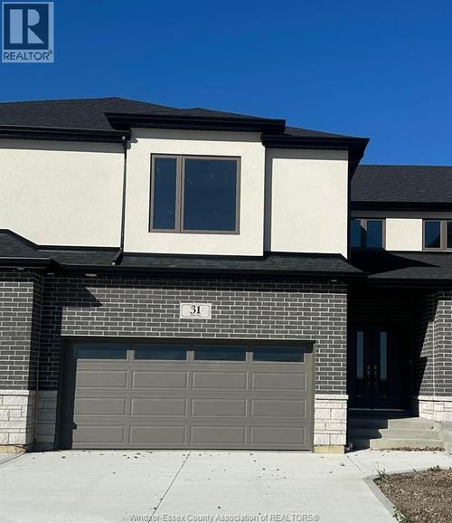31 Eagle St, Leamington, ON, N8H0G4 | Card Image