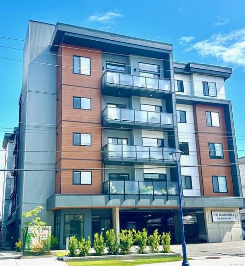506-918 Jenkins Ave, Langford, BC, V9B2N7 | Card Image