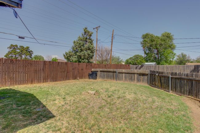 4716 42 Nd St, Home with 4 bedrooms, 3 bathrooms and null parking in Lubbock TX | Image 5
