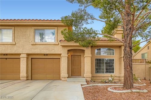 2816 Dawn Crossing Dr, Henderson, NV, 89074-7017 | Card Image