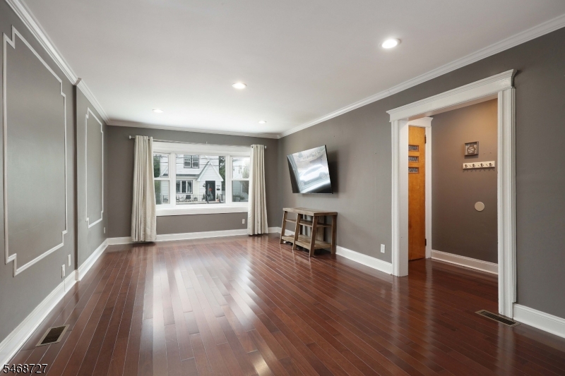 Residential Lease in Bayonne City 5