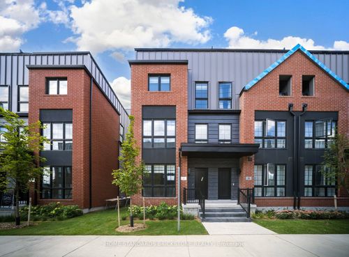 22 Chesley St, Thornhill, ON, L4J8A2 | Card Image