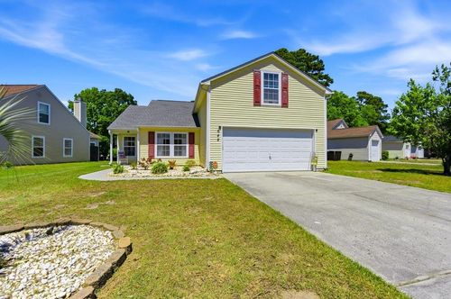 642 Oakhurst Dr, Myrtle Beach, SC, 29579-5223 | Card Image